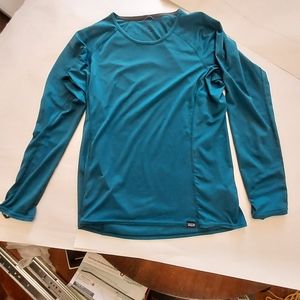 Patagonia women's Capeliene base layer sz small